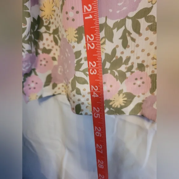 DONNKENNY Floral Women's Button Up Blouse - Pink, Green, And Yellow. - Picture 10 of 10